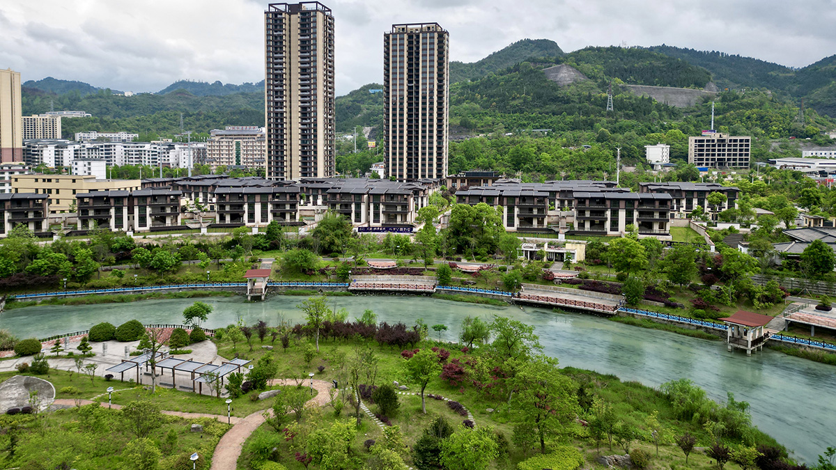 四季蓝湾墅区高层